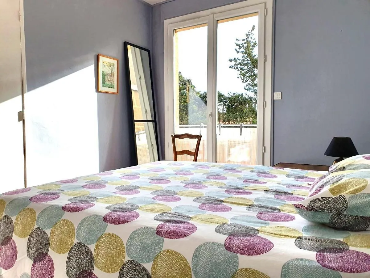 T3 Pontier Parking Apartment Aix-en-Provence 0*,  France
