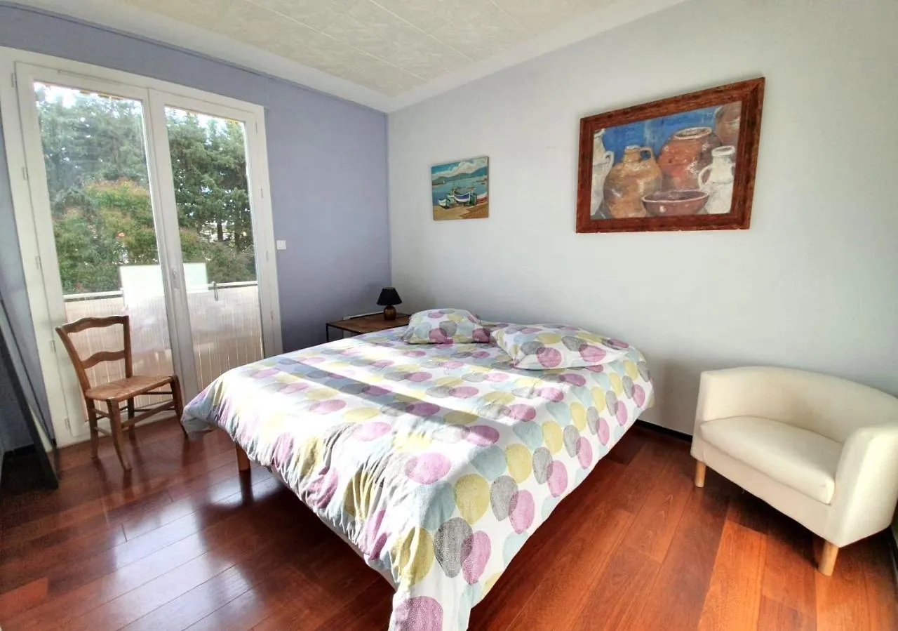 T3 Pontier Parking Apartment Aix-en-Provence